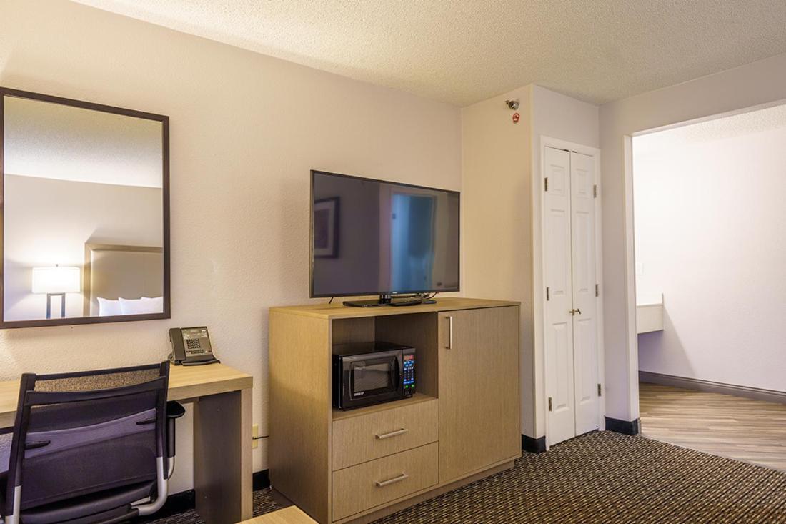Hotel Wingate By Wyndham Brunswick Ga I-95 Extérieur photo