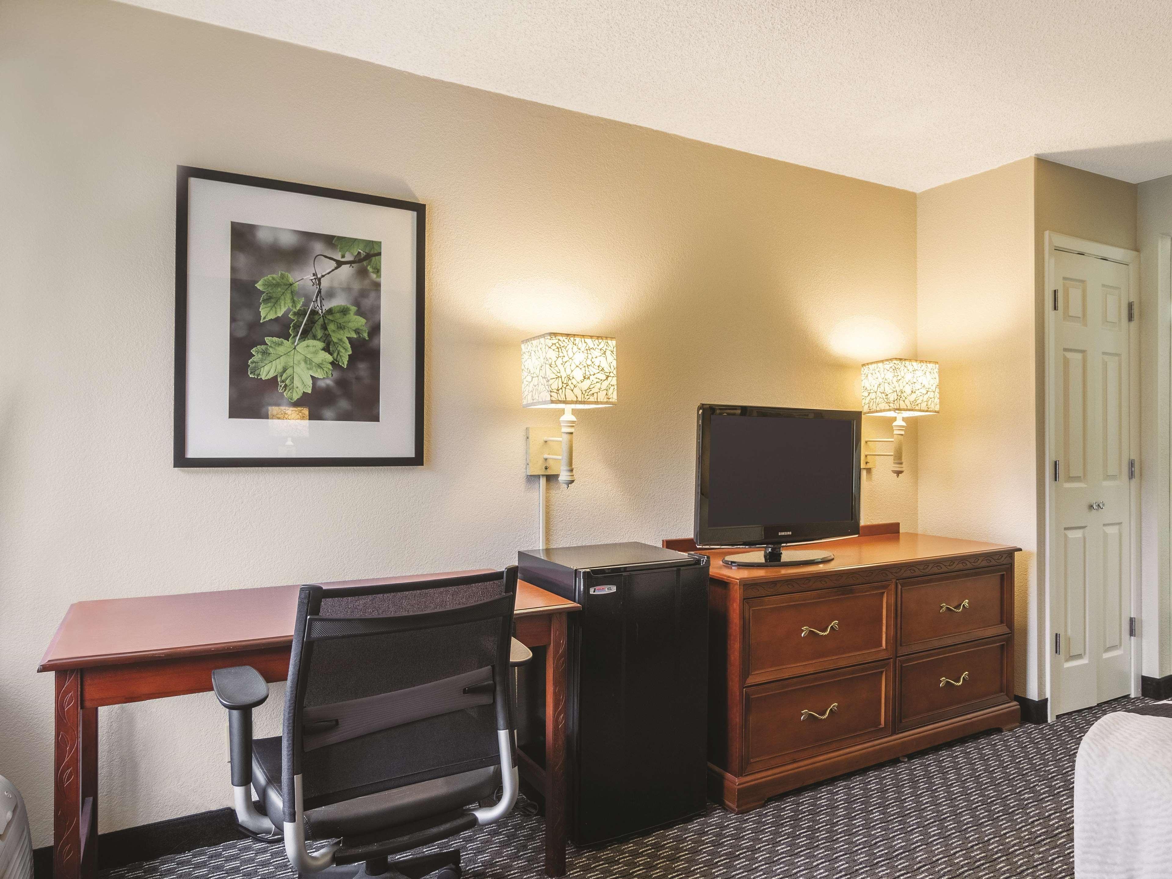 Hotel Wingate By Wyndham Brunswick Ga I-95 Extérieur photo
